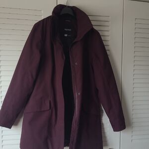 MARMOT Deep Maroon. RAIN Jacket. Fitted, Elegant, Like NEW